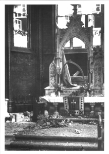 Der zerstörte Altar