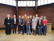 (v.l.) Pfr. Winkelmeyer, Manuel Tomm, Ricarda Seyb, Kirsten Schwarz-Weßeler, Astrid Wöstmann, Angelika Alieff-Sliepen, Heike Dehler, Barbara Buzilowski, Jochen Kirschner, Prof. Dr. Christina Ossenkop, Pfr. Dr. Herzig, Gundula Caspary